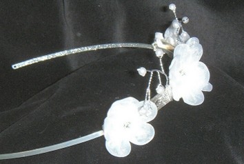 Side view of Blossom & Pearl Beads Tiara